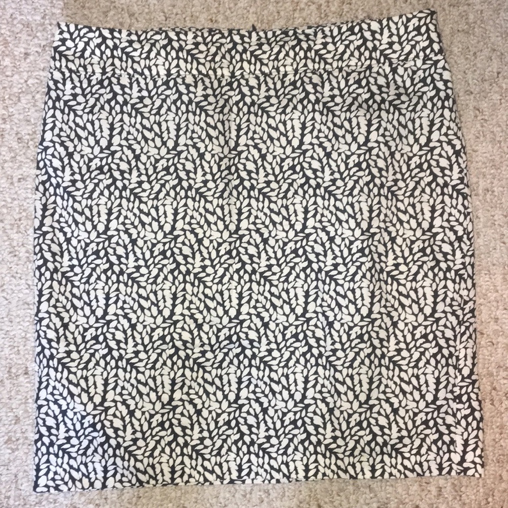 Ann Taylor Loft Black White Pencil Skirt Size 14